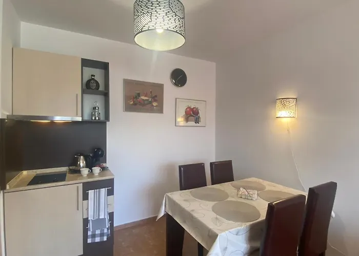 Appartamento Bratanov Kasandra *